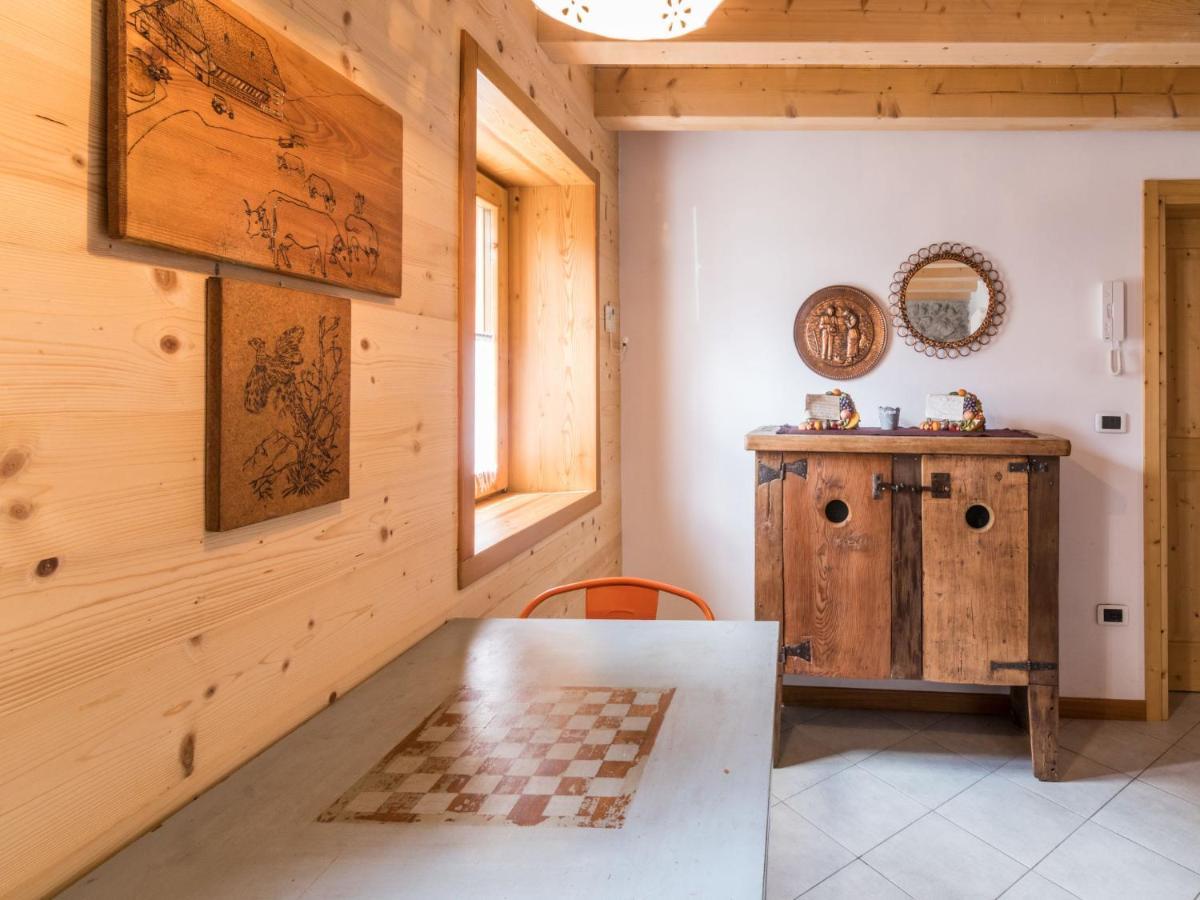Apartment Albergo Diffuso - Cjasa Ustin-4 By Interhome Барчіс Екстер'єр фото