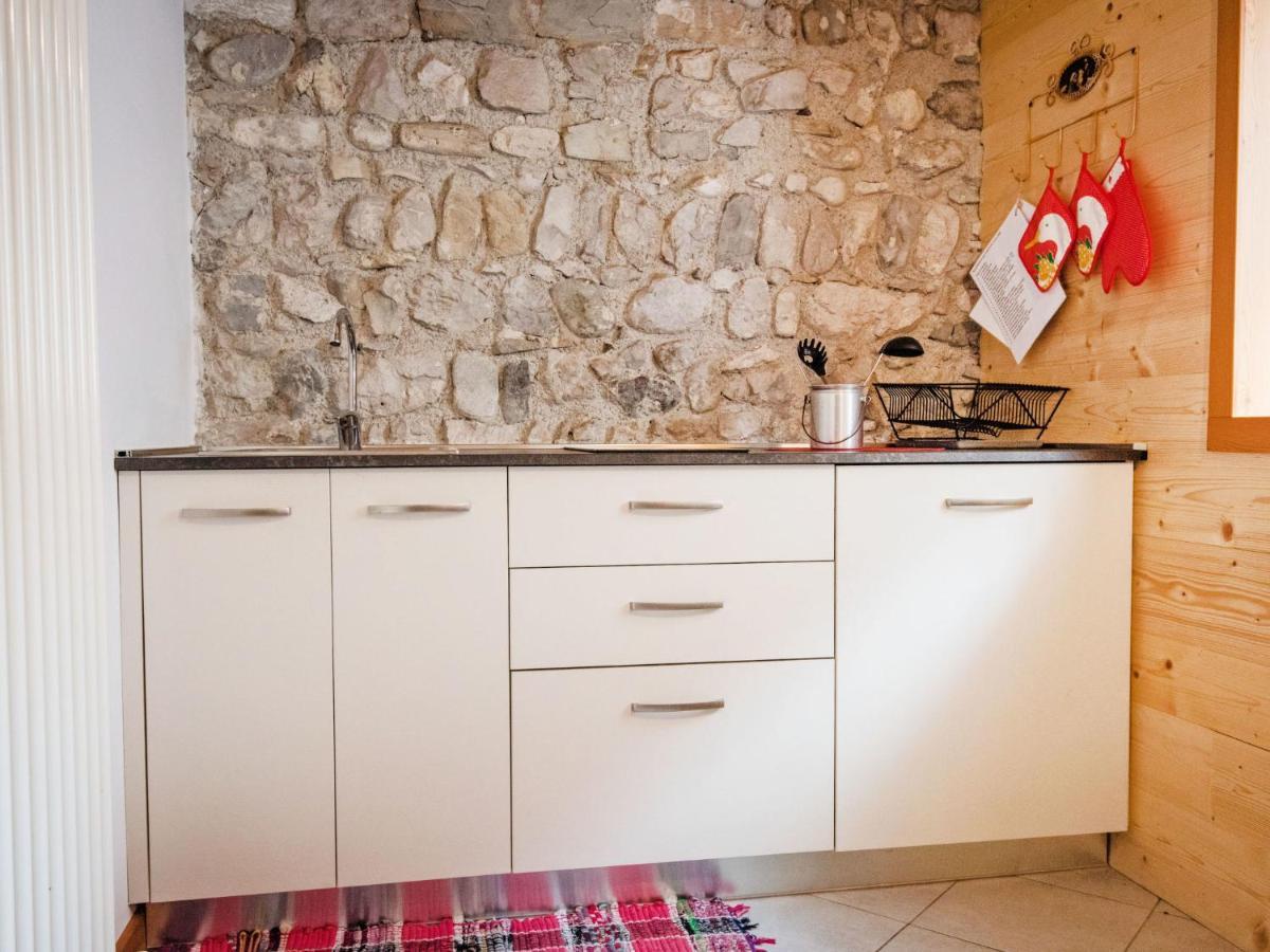 Apartment Albergo Diffuso - Cjasa Ustin-4 By Interhome Барчіс Екстер'єр фото